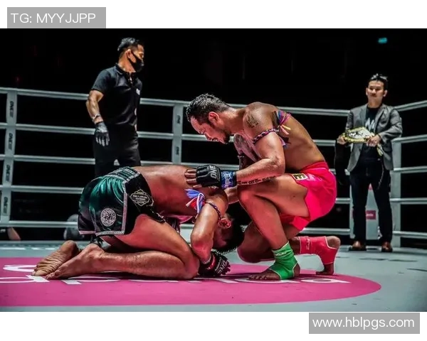 亚桑克莱与祖耶夫的巅峰对决谁将赢得荣耀与胜利的桂冠